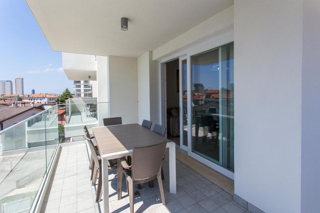 Ferienwohnung Immobiliare Jvl - Vm2 Lido di Jesolo Exterior foto